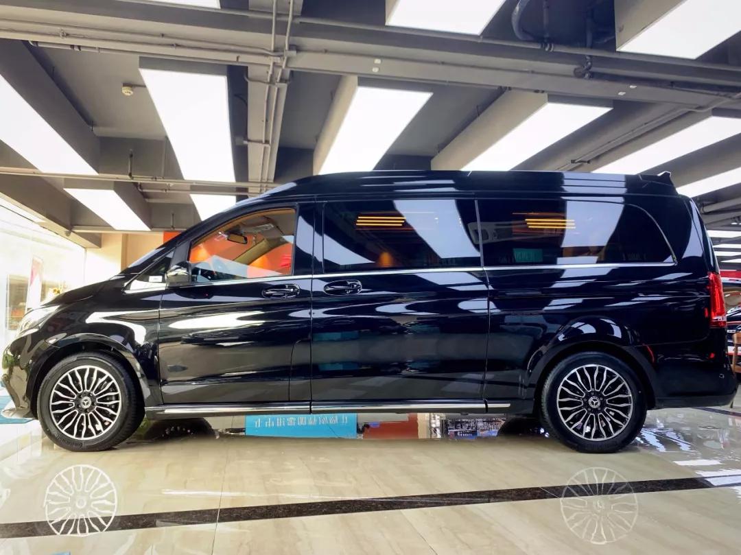 2019款奔驰V260改装车 奔驰豪华7座 上海专卖店